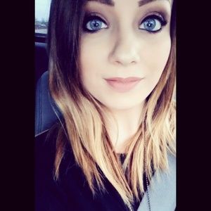 Meet your Posher, Kristin